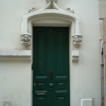 La porte du 22 rue Fortuny