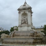 La fontaine des 4 point cardinaux, place Saint-Sulpice