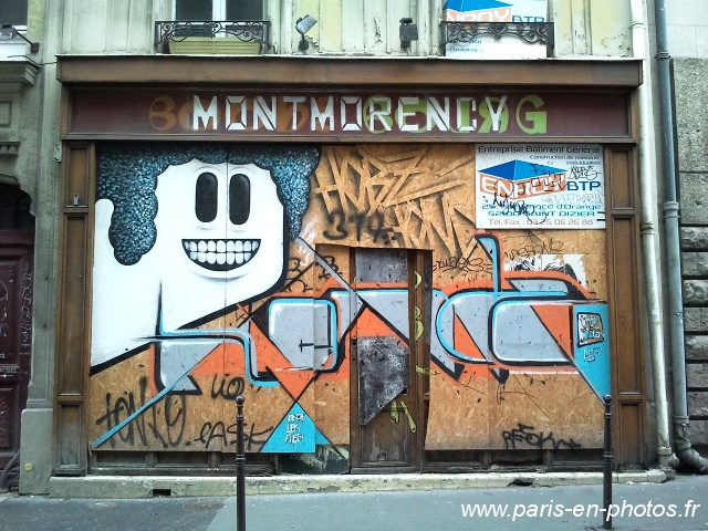 graffiti vitrine rue Montmorency